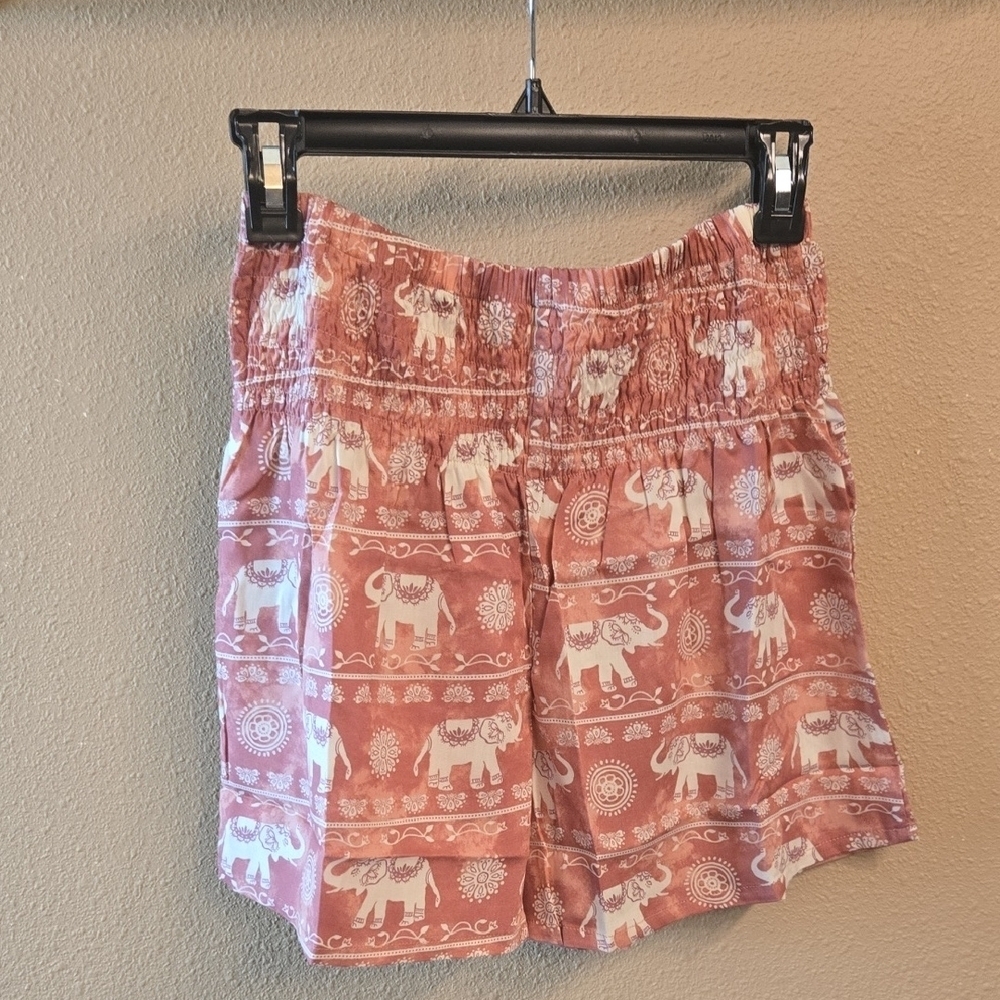 Lotus And Luna Elephant Print Shorts Small Medium Pink